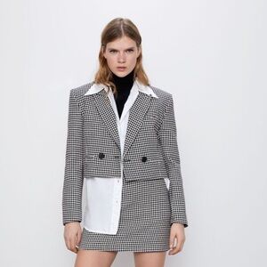 Zara Cropped Boxy Houndstooth Print Black and White Blazer Size XL Casual